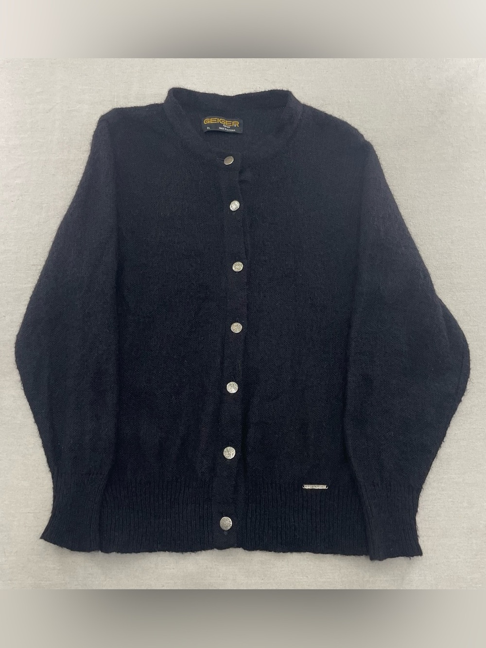 VTG GEIGER Tyrol Women's Black Old Money Wool Cardigan Knit Sweater Size 34